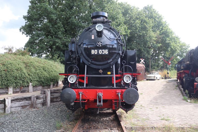 VSM locomotief 80 036 na vele jaren van revisie weer voor het publiek te zien tijdens Terug naar Toen 2026